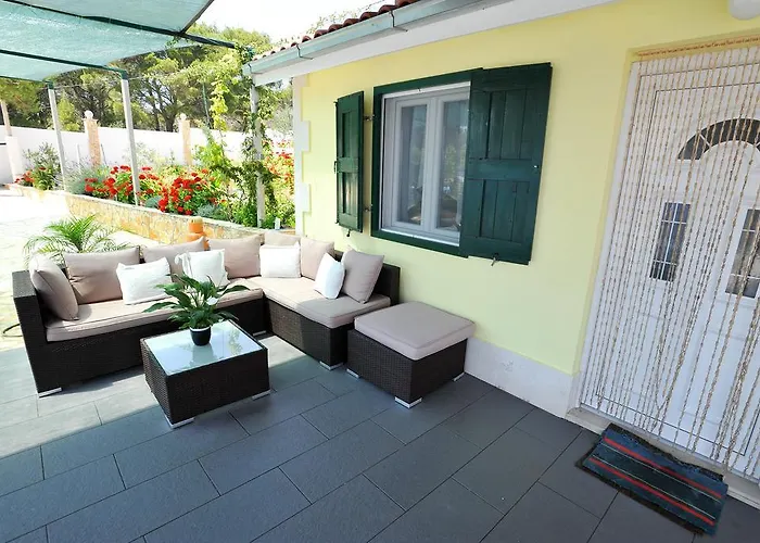 Villa Charming Milna (Brac)