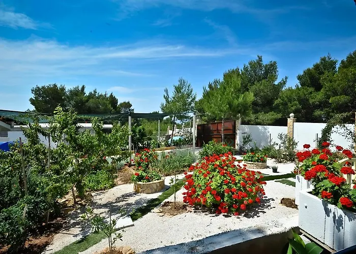 Secluded House With Seawater Pool