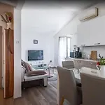 Secluded House With Seawater Pool Ferienhaus Milna (Brac)